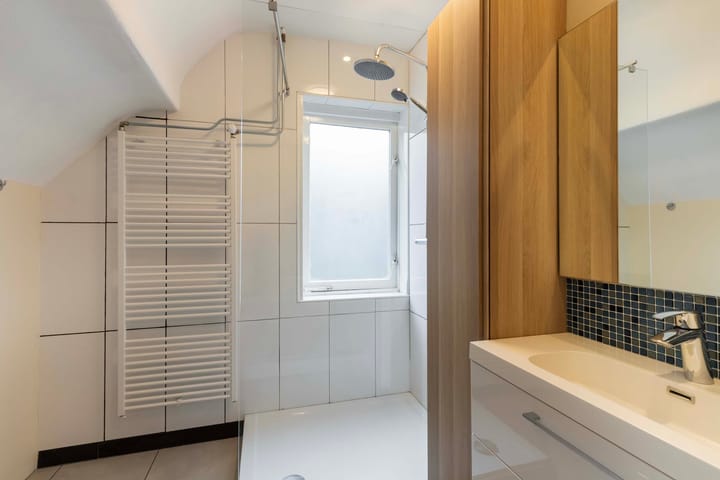 Photo 37 of Jachtlaan 151