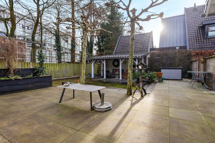 Photo 45 of Jachtlaan 151