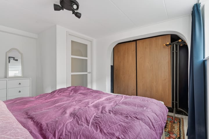 Photo 24 of Staringstraat 6