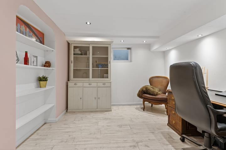 Photo 26 of Staringstraat 6