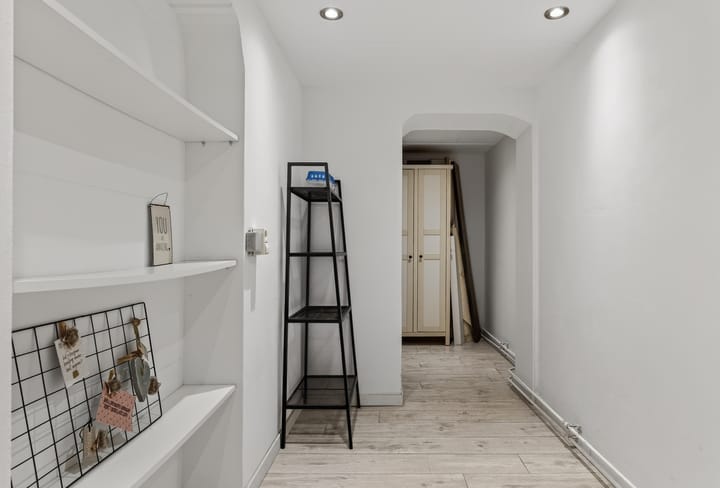 Photo 32 of Staringstraat 6