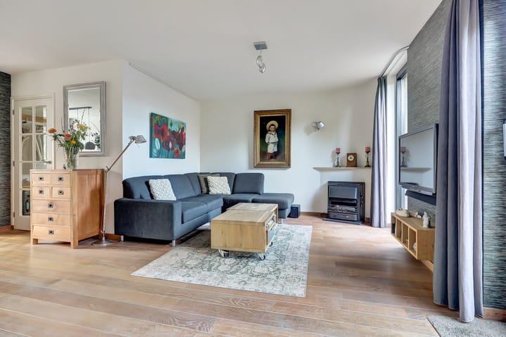 Photo 6 of Grasklokje 72