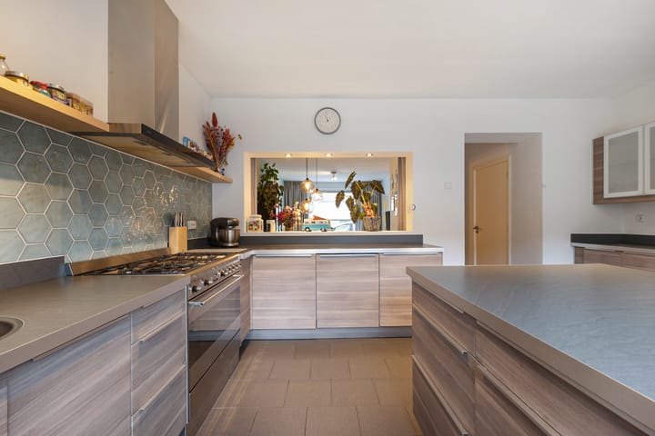 Foto 17 van Pijnboomstraat 63