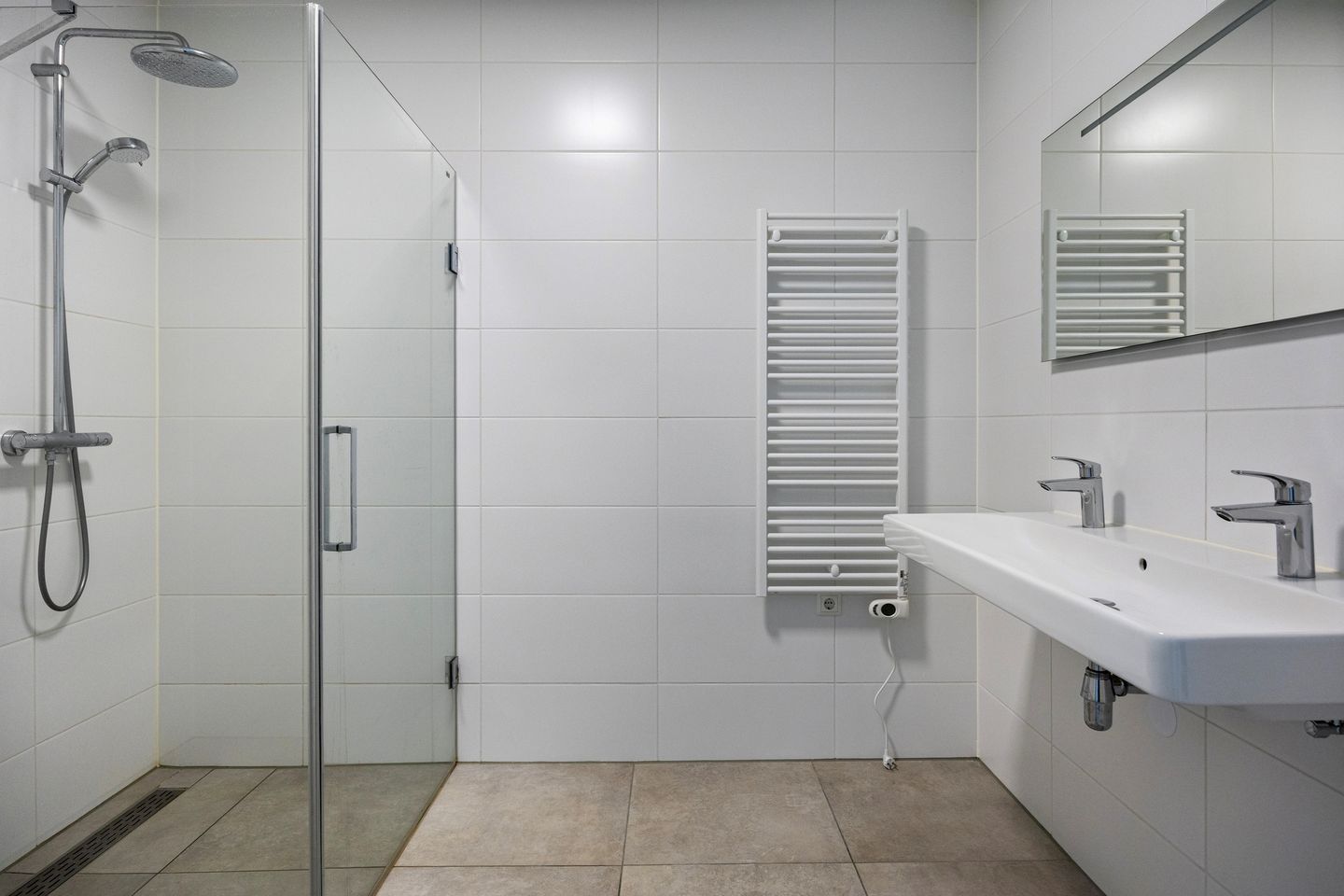 Photo 5 of Mangoweg 379