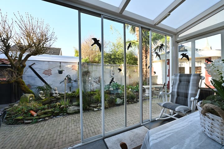 Foto 2 van Wit Kruis 1