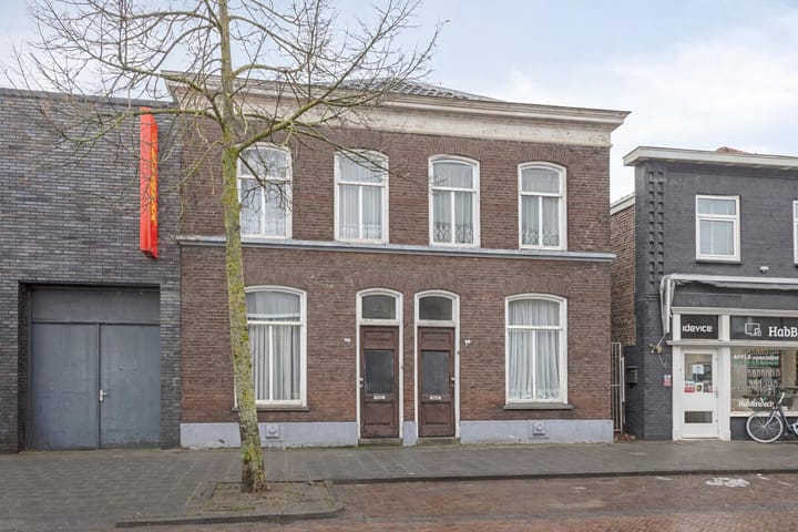 Stationsstraat 80