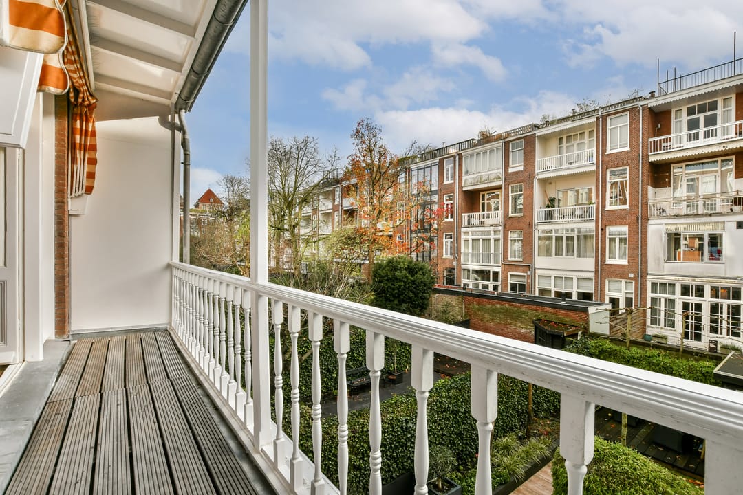 Foto 22 van Van Breestraat 147-H