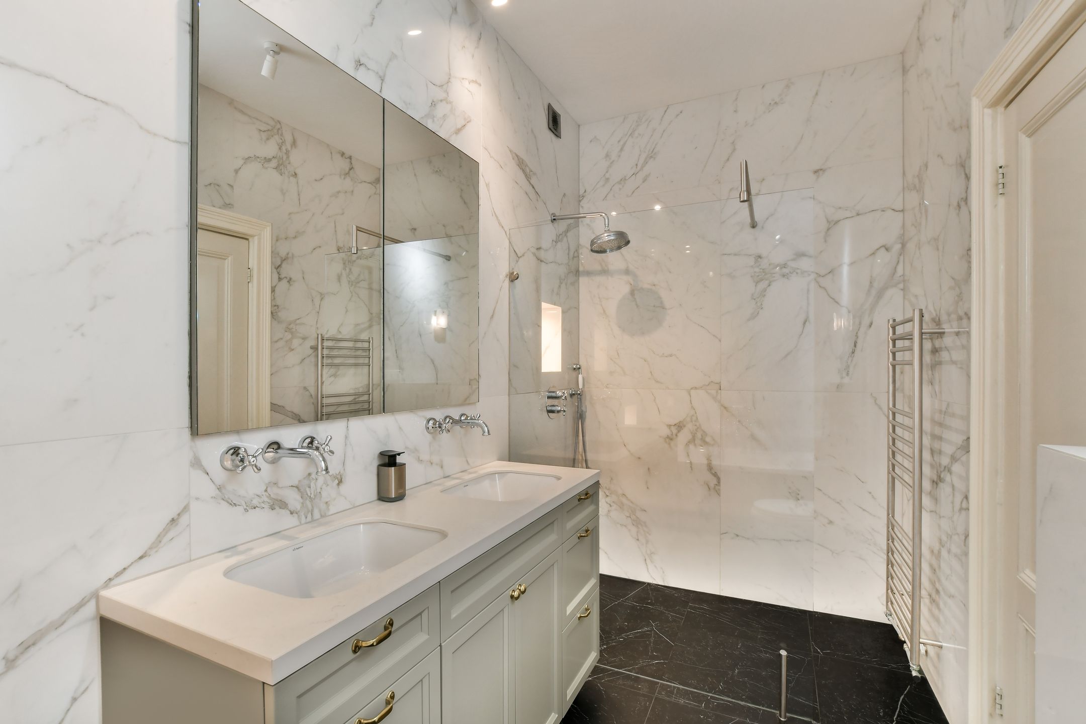 Foto 24 van Van Breestraat 147-H