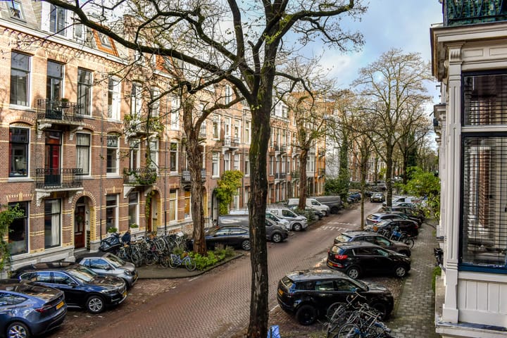 Foto 31 van Van Breestraat 147-H