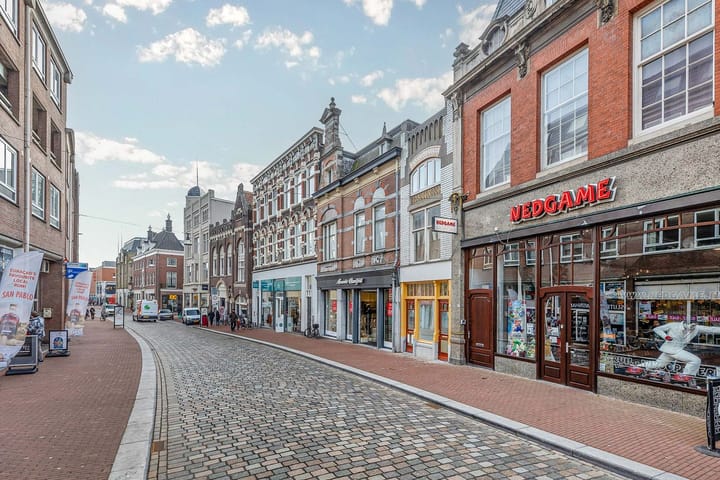 Photo 4 of Visstraat 11