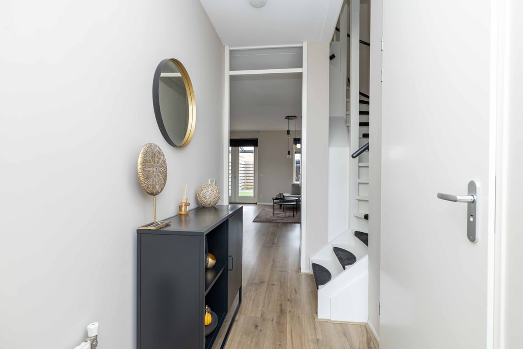 Photo 7 of Koningspage 87