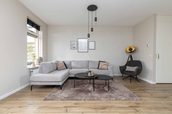 Foto 10 van Koningspage 87