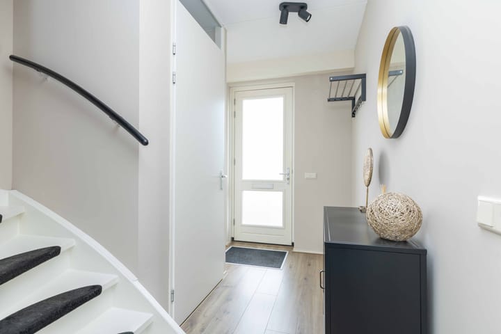 Foto 20 van Koningspage 87