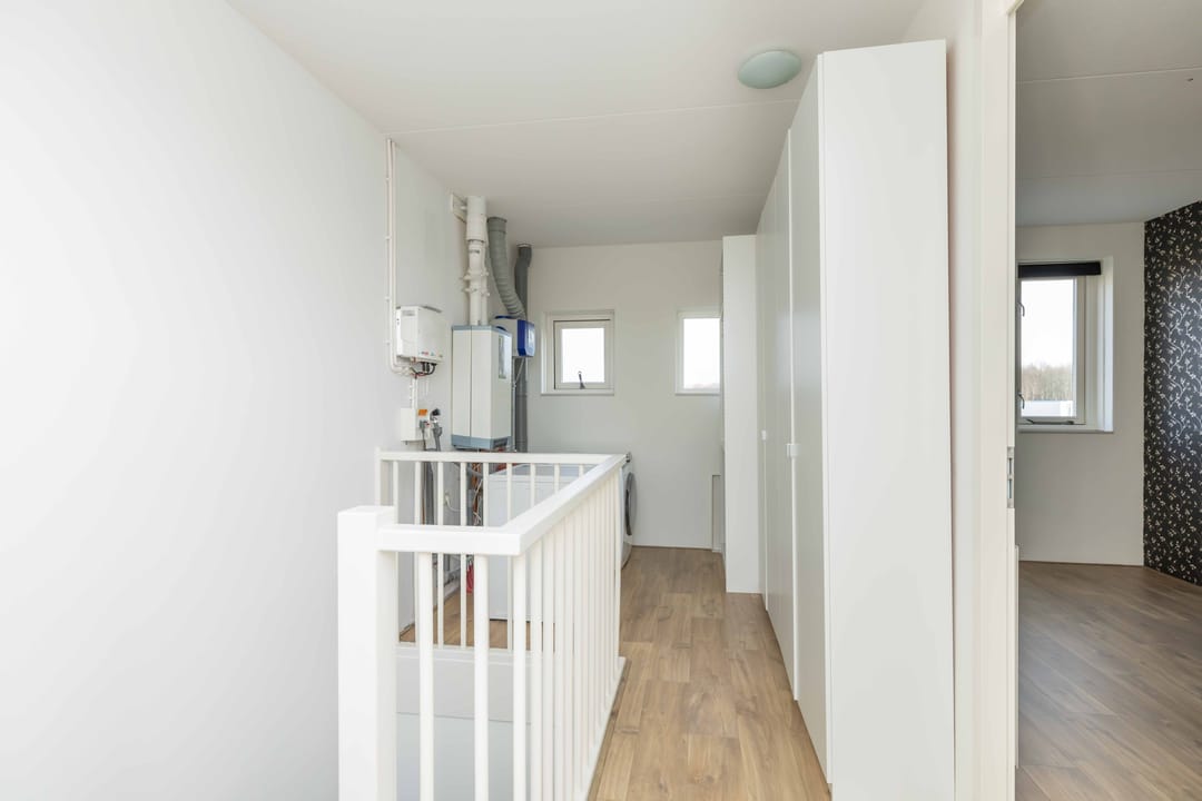 Photo 37 of Koningspage 87