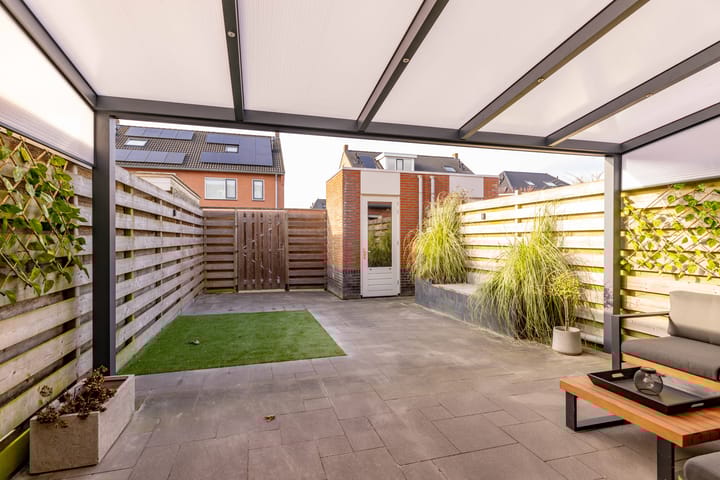 Foto 44 van Koningspage 87