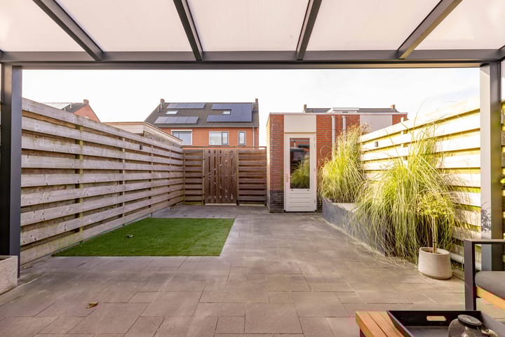 Foto 46 van Koningspage 87