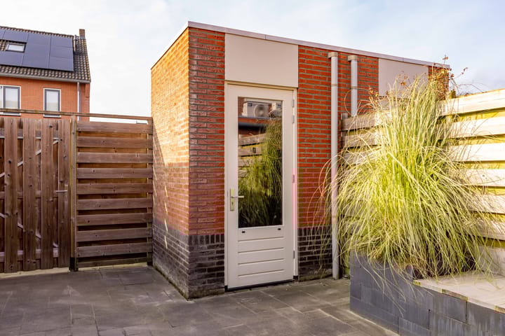 Foto 47 van Koningspage 87