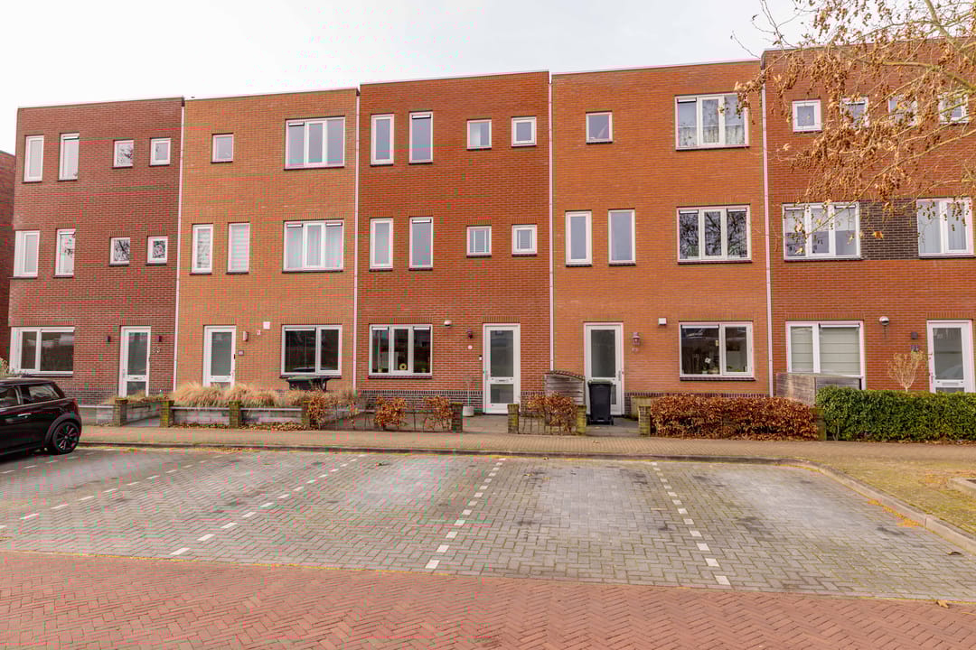 Photo 53 of Koningspage 87