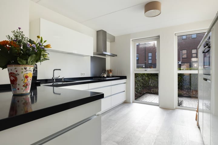 Foto 18 van Dr. Bearda Bakkerstraat 5