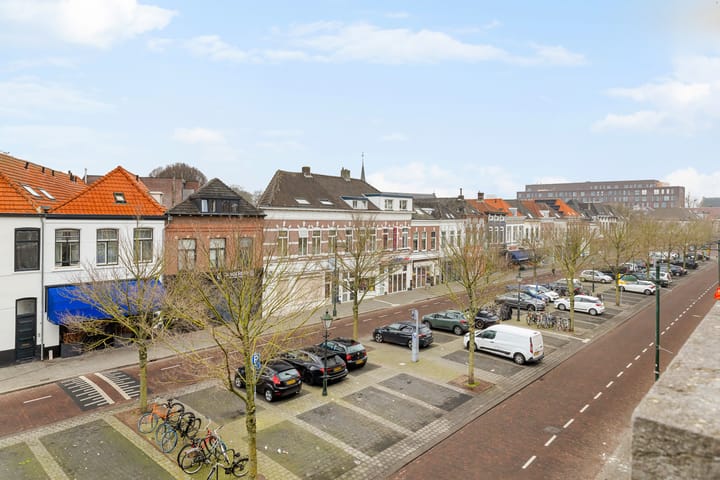 Photo 4 of Nieuwe Haagdijk 67-E