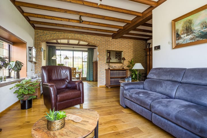 Photo 6 of de Ruyterstraat 10