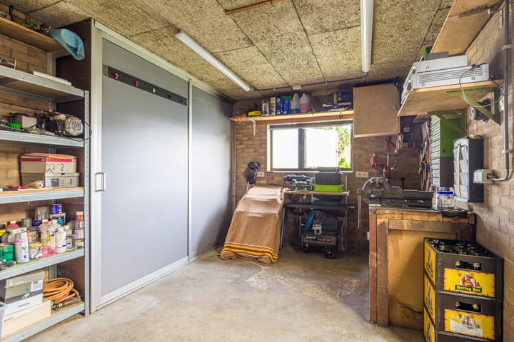 Photo 35 of de Ruyterstraat 10