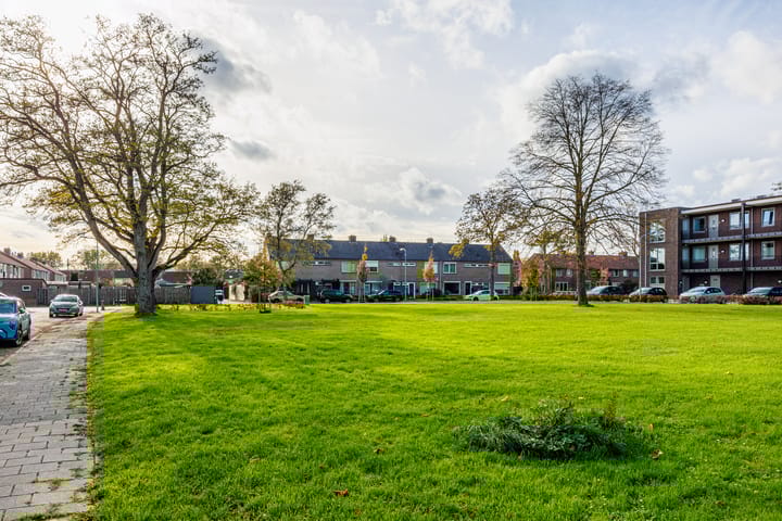 Photo 41 of de Ruyterstraat 10