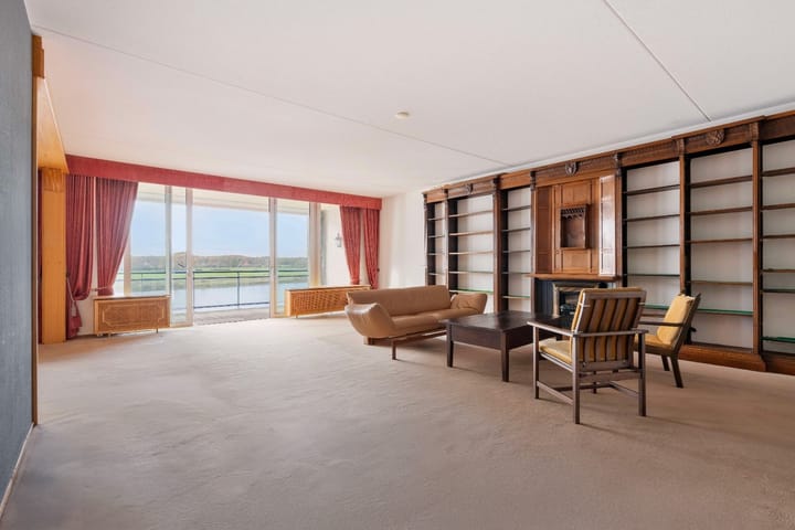 Photo 4 of Schans 12-B