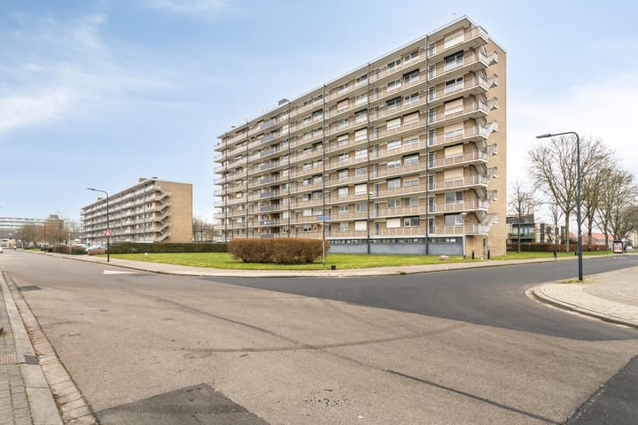 Foto 1 van Hobokenstraat 221