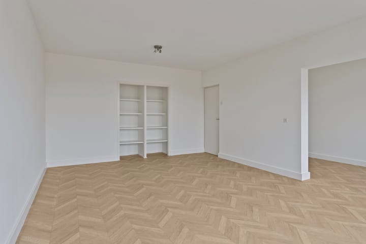 Foto 2 van Hobokenstraat 221