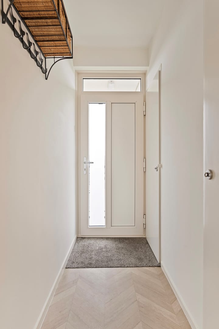 Foto 10 van Hobokenstraat 221