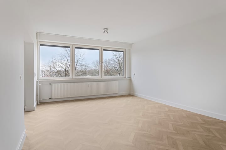 Foto 15 van Hobokenstraat 221