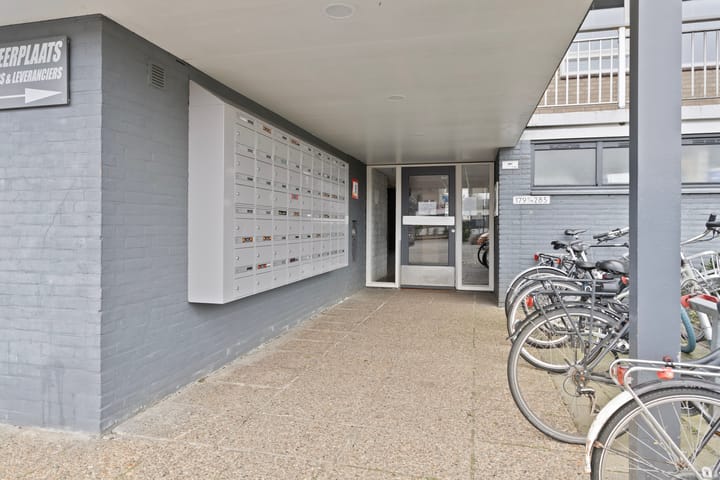 Foto 36 van Hobokenstraat 221