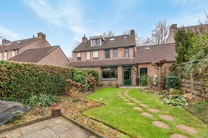 Foto 18 van Clematisstraat 28