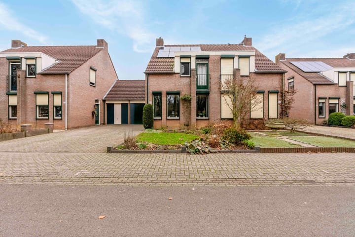 Foto 21 van Clematisstraat 28