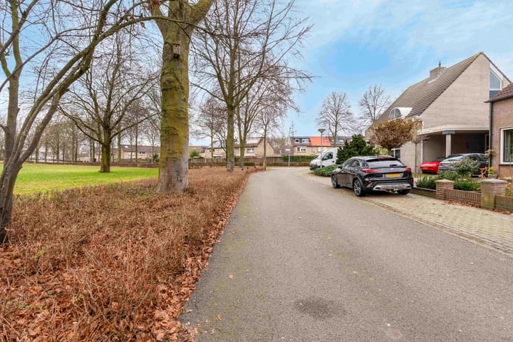 Foto 22 van Clematisstraat 28