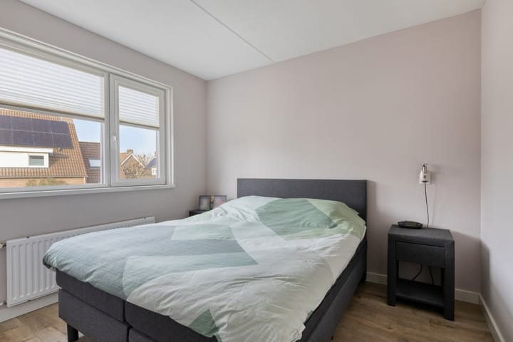 Photo 19 of Den Tip 5