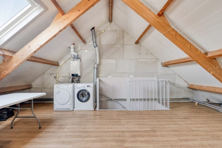 Photo 23 of Den Tip 5