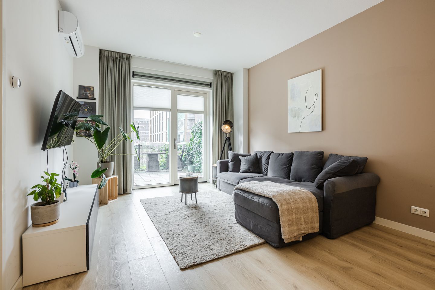 Foto 10 van Govert Flinckstraat 11-D