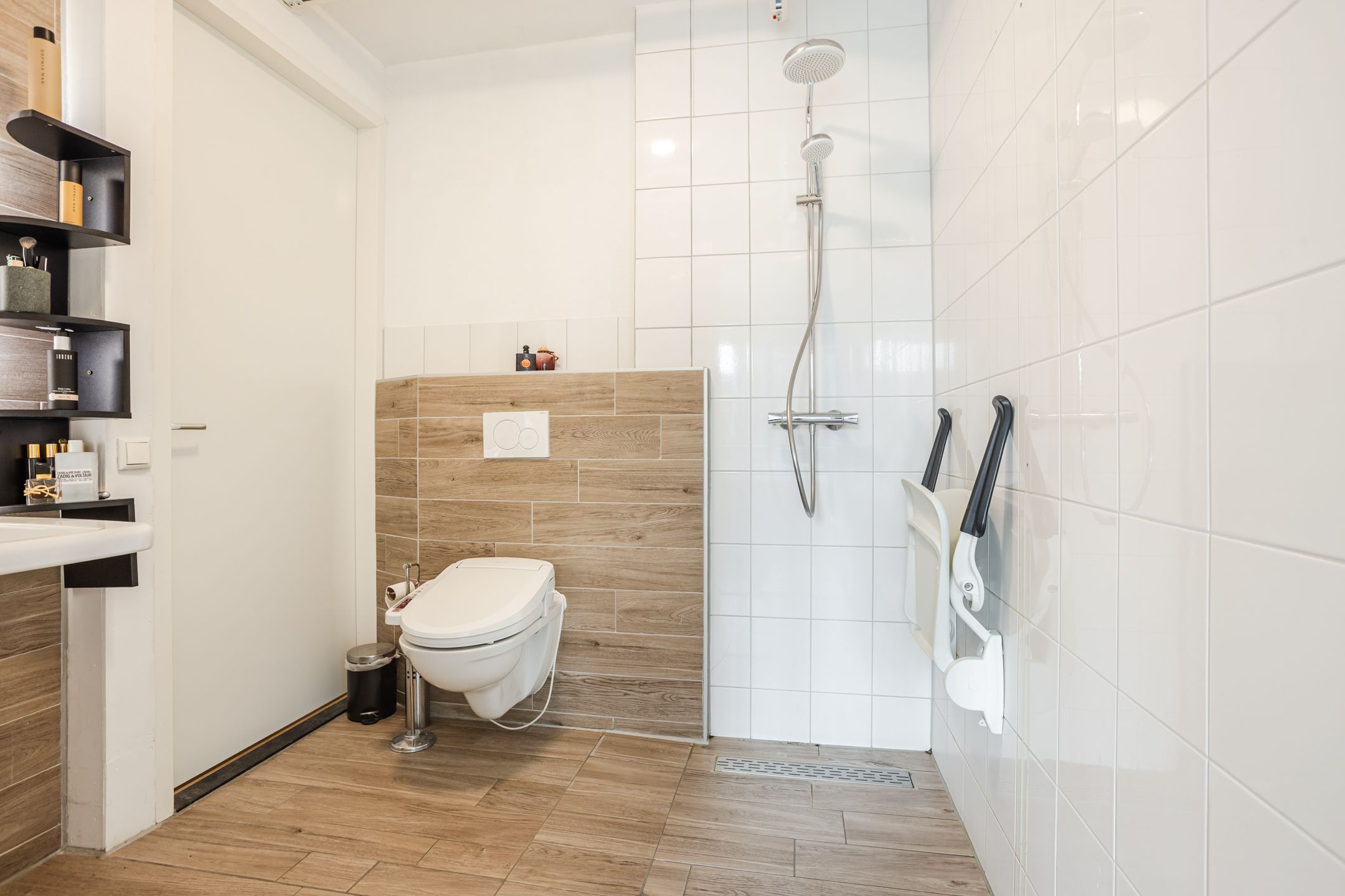 Foto 24 van Govert Flinckstraat 11-D