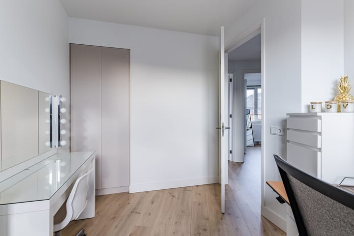 Foto 24 van Klokstaart 13