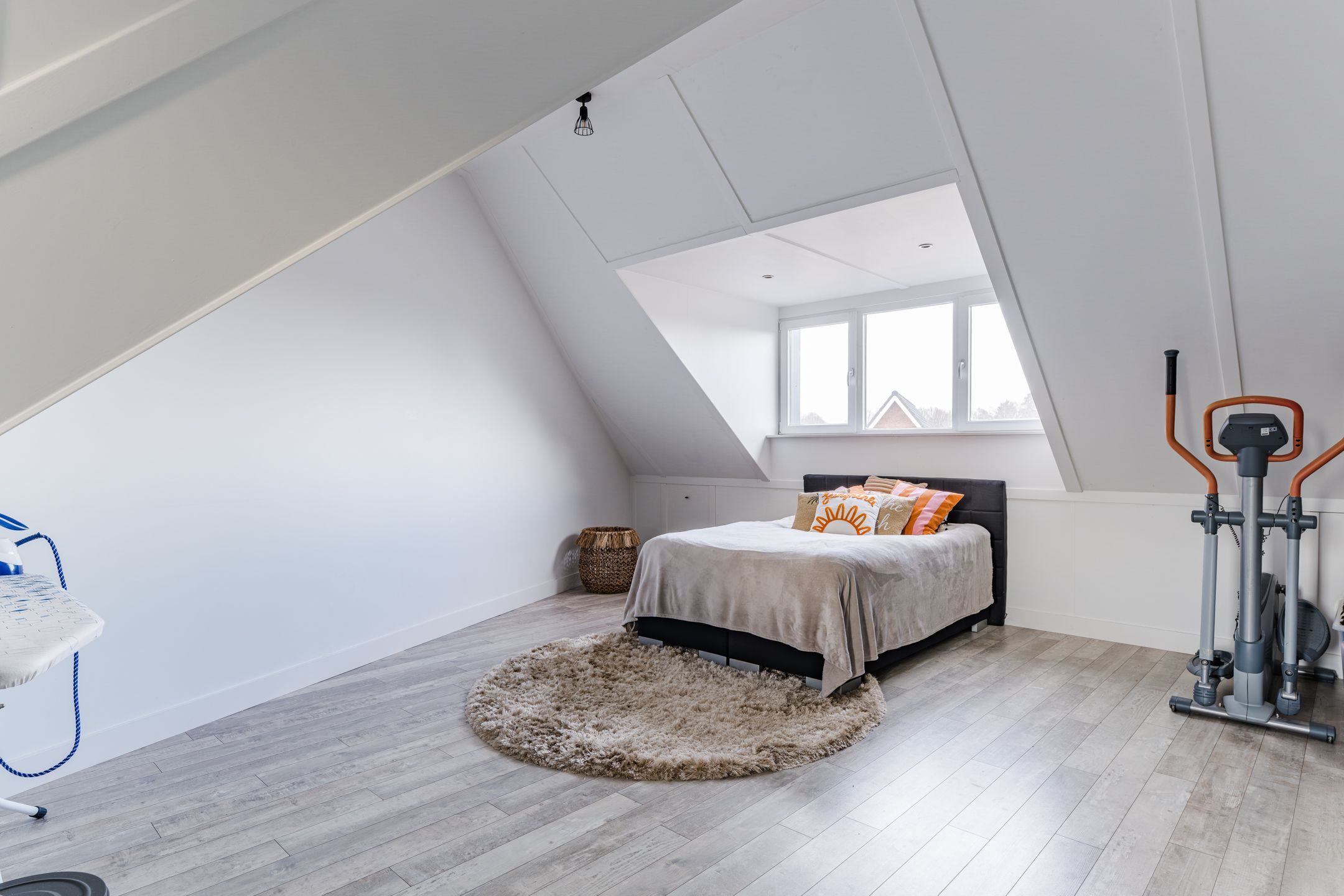 Foto 30 van Klokstaart 13