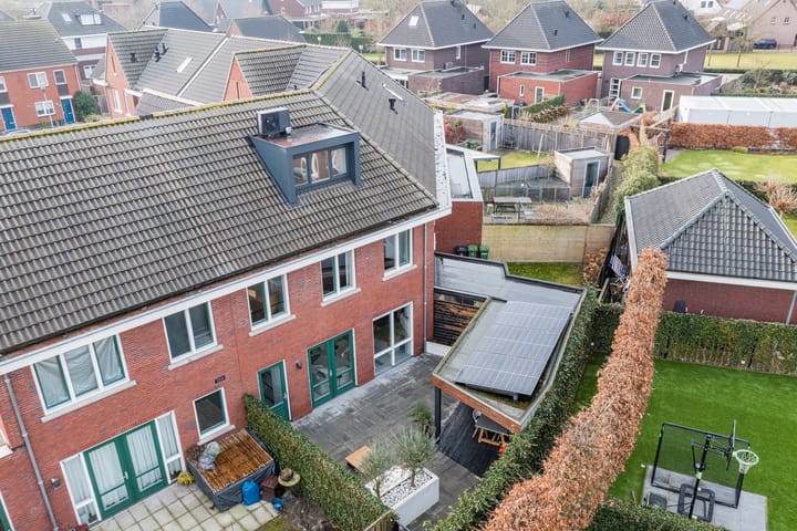 Foto 39 van Klokstaart 13