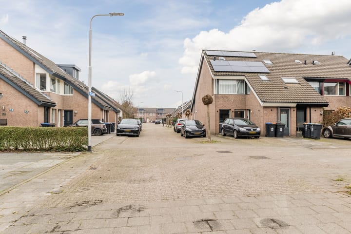 Foto 43 van Bunschotenstraat 10