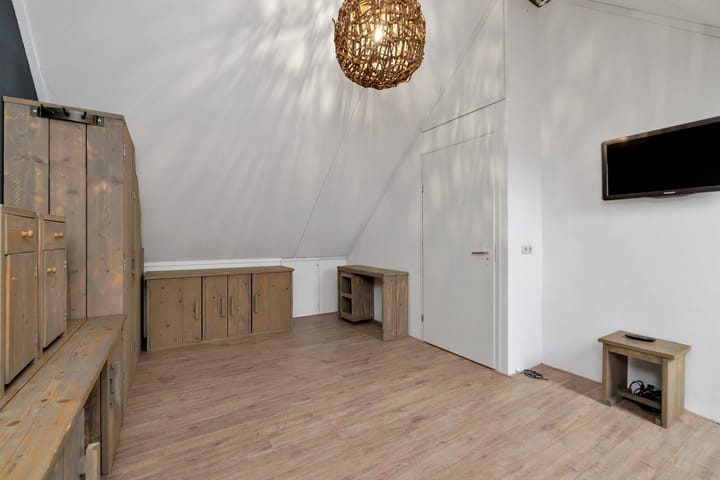 Foto 24 van Spade 16