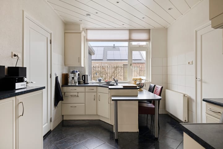 Photo 4 of van Rijckevorselstraat 34