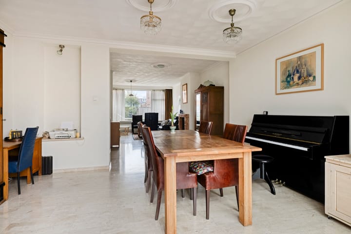 Photo 12 of van Rijckevorselstraat 34