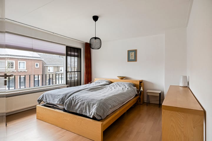 Photo 19 of van Rijckevorselstraat 34