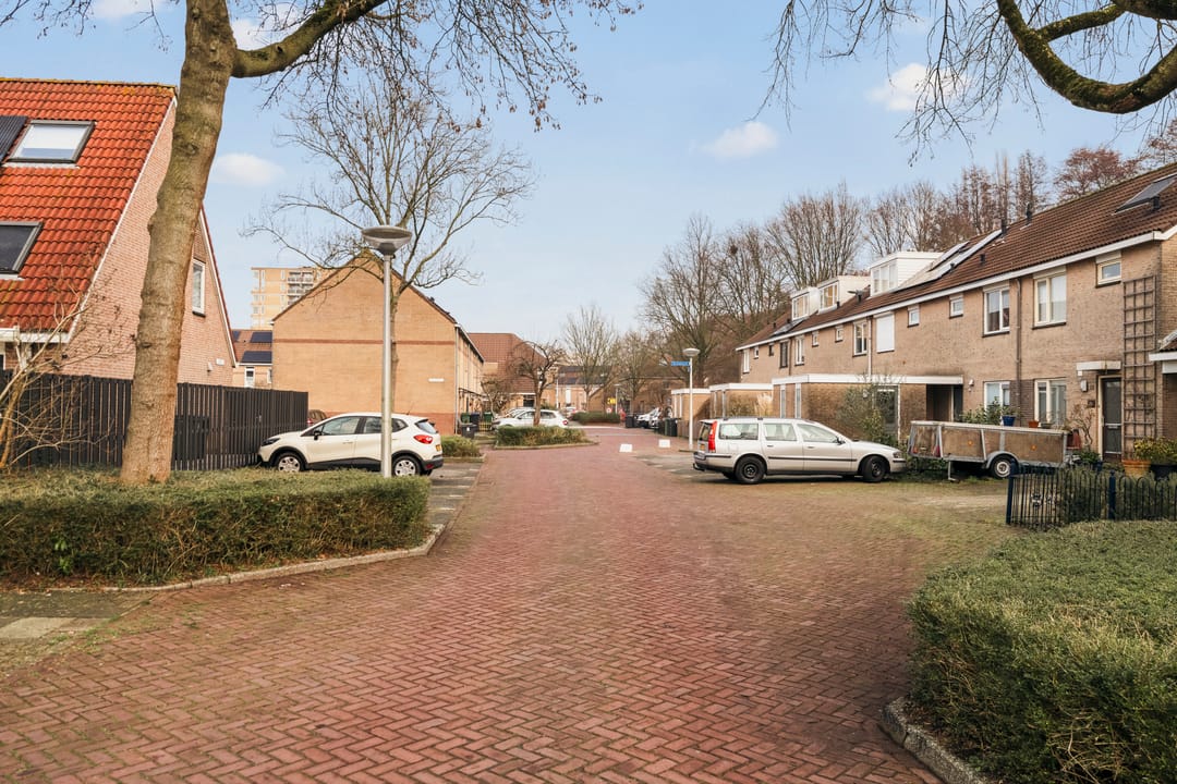 Foto 46 van De Zon 16