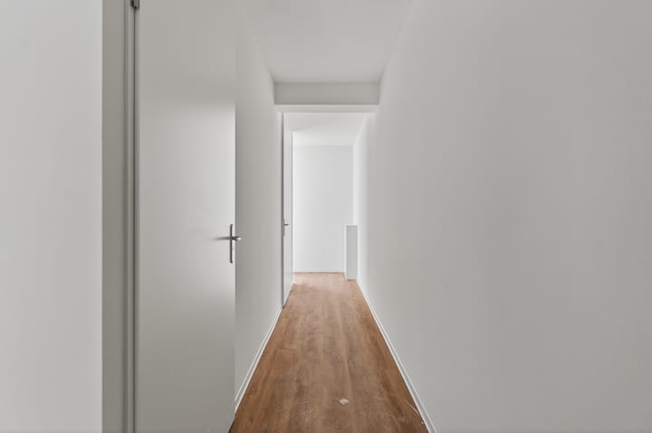 Foto 8 van Osdorpplein 1001-B6